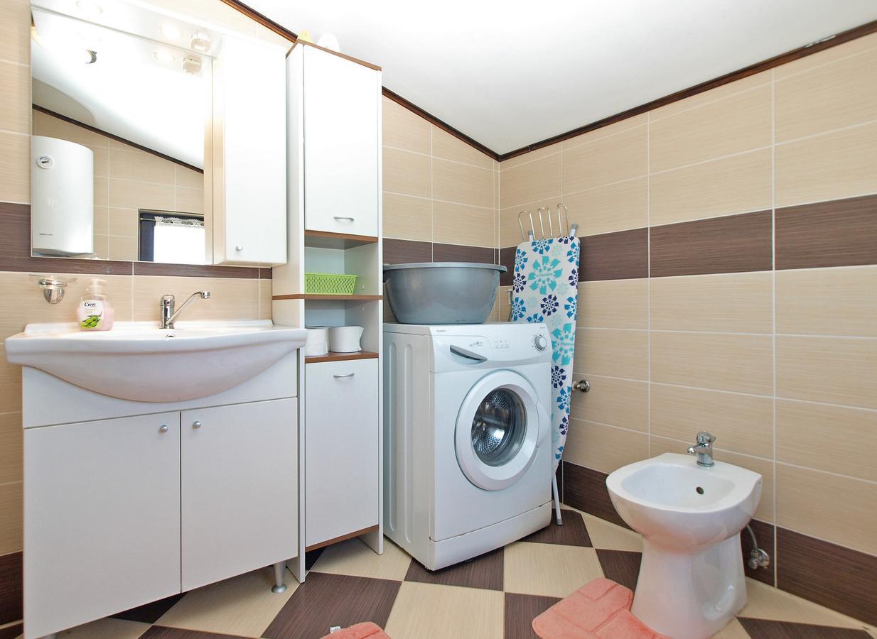 Appartement Suzana 1608 Pula